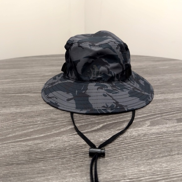 Adidas Mens Victory III Bucket Hat - Picture 1 of 3